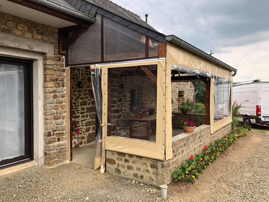 Bâche de fermeture de terrasse, bâche sur mesure